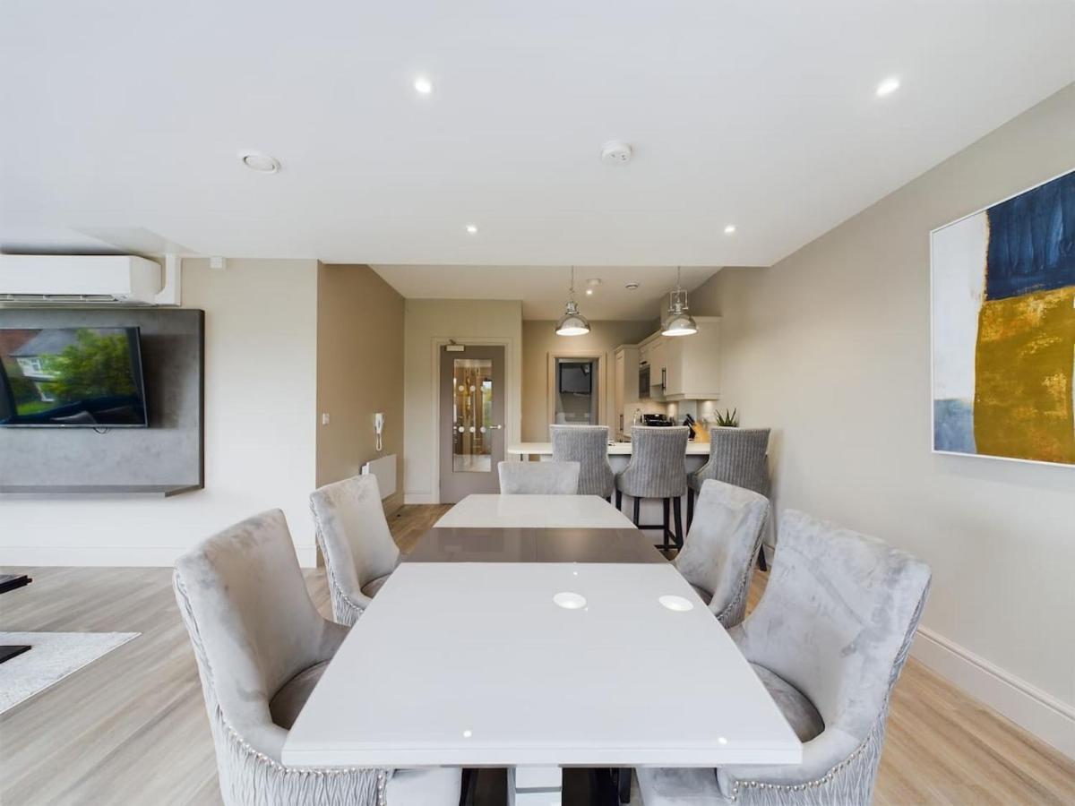 Lesley House Appartement *
