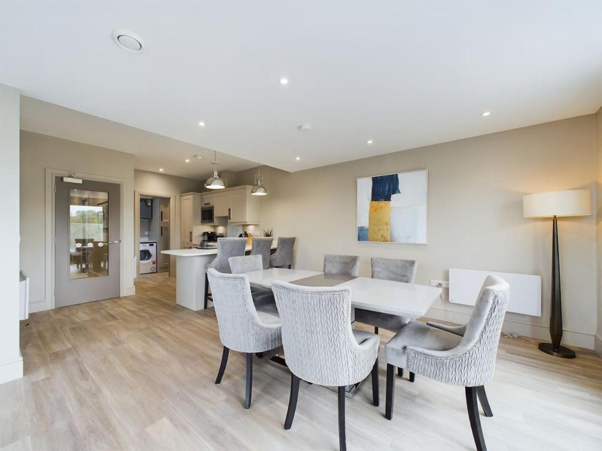 Lesley House Appartement *