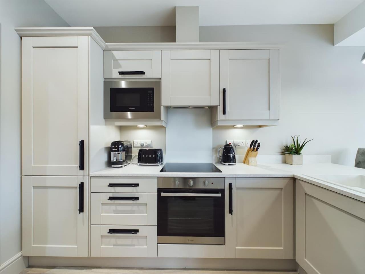 Lesley House Appartement *