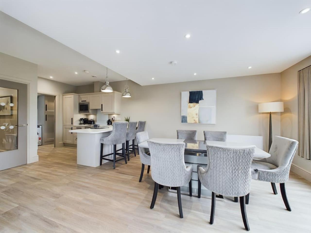 Lesley House Appartement *