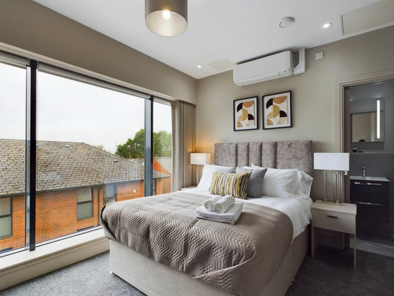 Lesley House Appartement *